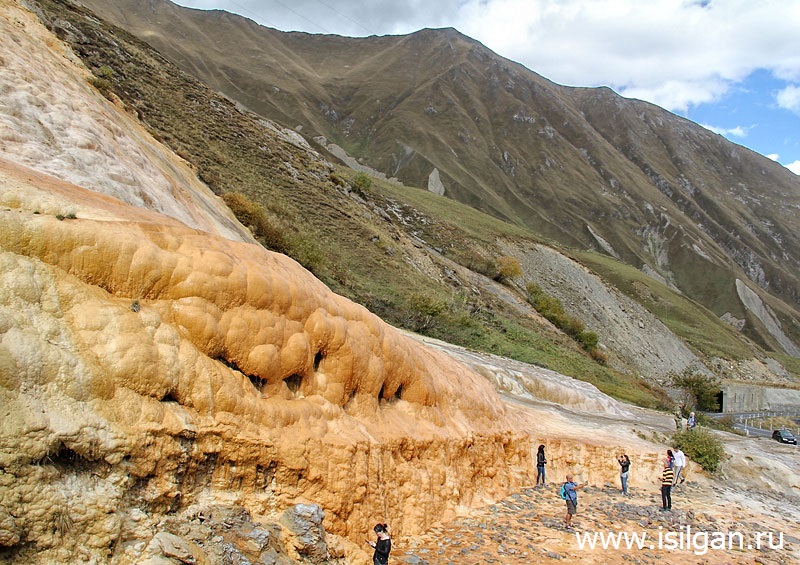 Photo 22/12/2021 · грузинские власти уже начали строительство девятикилометрового тоннеля под крестовым перевалом. Fotoblog O Dostoprimechatelnostyah Rossii I Mira Narzannyj Istochnik Voenno Gruzinskaya Doroga Gruziya